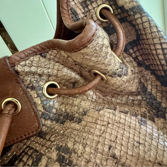 MCM Leather Snake Embossed Hobo Style Shoulder Bag EUC - Picture 12 of 16